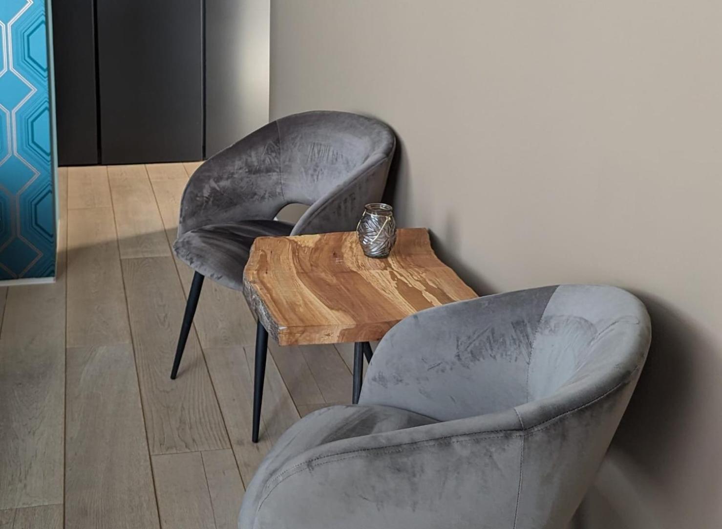 Bed & Wellness Boxtel, Luxe Kamer Met Airco En Eigen Badkamer, Ligbad エクステリア 写真
